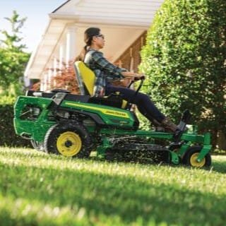Image showing Z315E zero turn mowing Image showing Z315E zero turn mowing